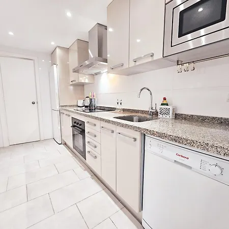 Charming Steps From Marbellas Downtown Pass The Keys * Marbellac