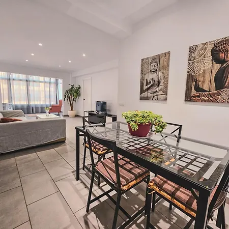 Charming Steps From Marbellas Downtown Pass The Keys Apartment *