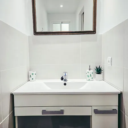 Charming Steps From Marbellas Downtown Pass The Keys Appartement