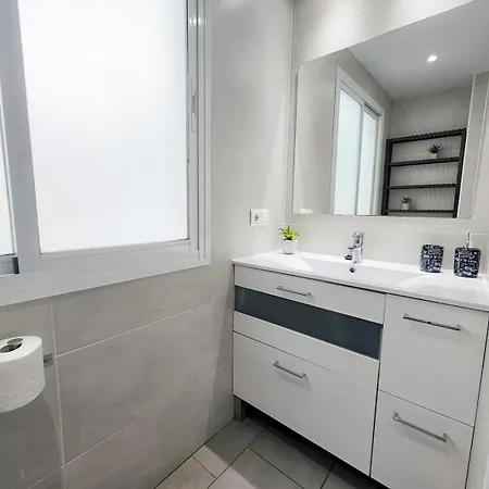 Charming Steps From Marbellas Downtown Pass The Keys Apartment