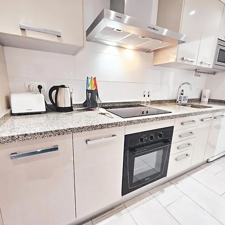 Appartement Charming Steps From Marbellas Downtown Pass The Keys