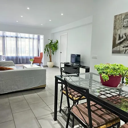 Charming Steps From Marbellas Downtown Pass The Keys * Marbella